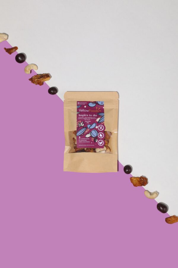 Yellow Foods 300g Cashew, Dried Pineapple and Dark-Chocolate Covered Goldenberry Pack